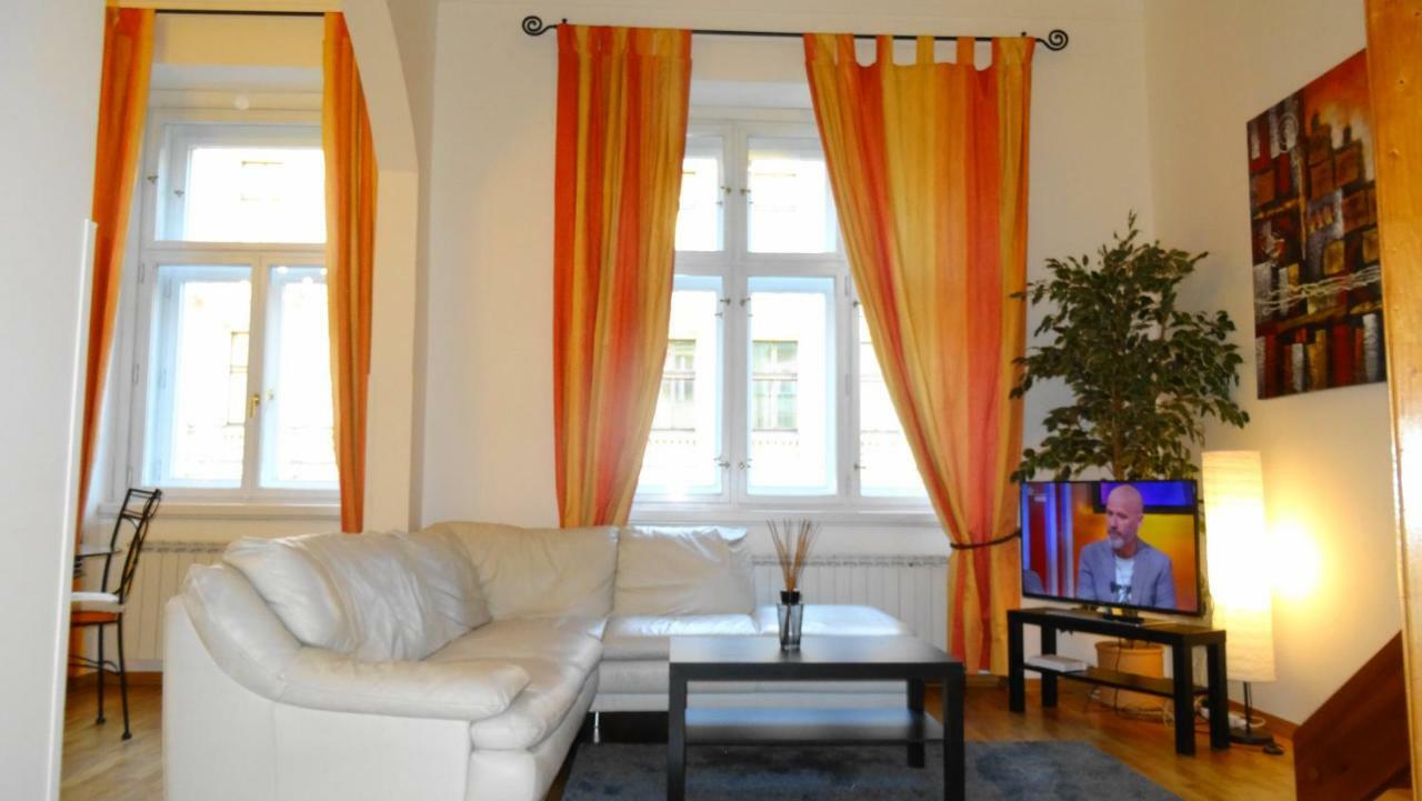 Appartamento Four Seasons Platnéřská